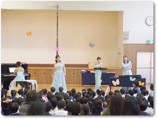 親子で楽しむコンサート（神戸YMCAちとせ幼稚園親子学級主催）